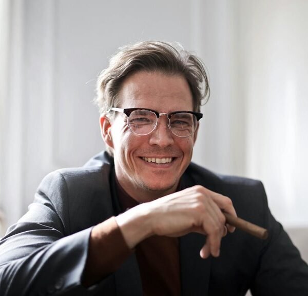 corporate intelligence digest summary